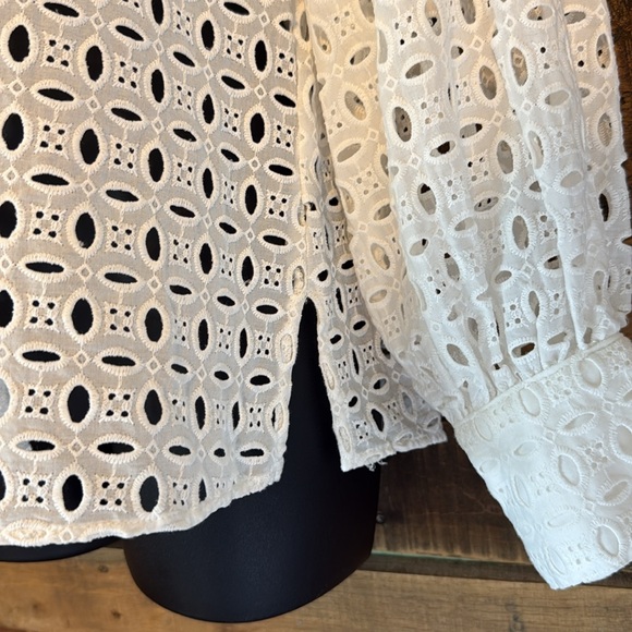 NWT INC International Concept Cotton Eyelet Split Neck Top - Picture 7 of 9